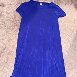 blue nightgown